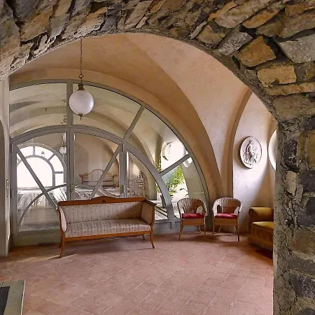 Sleeps 26 Pool Air Con Wifi